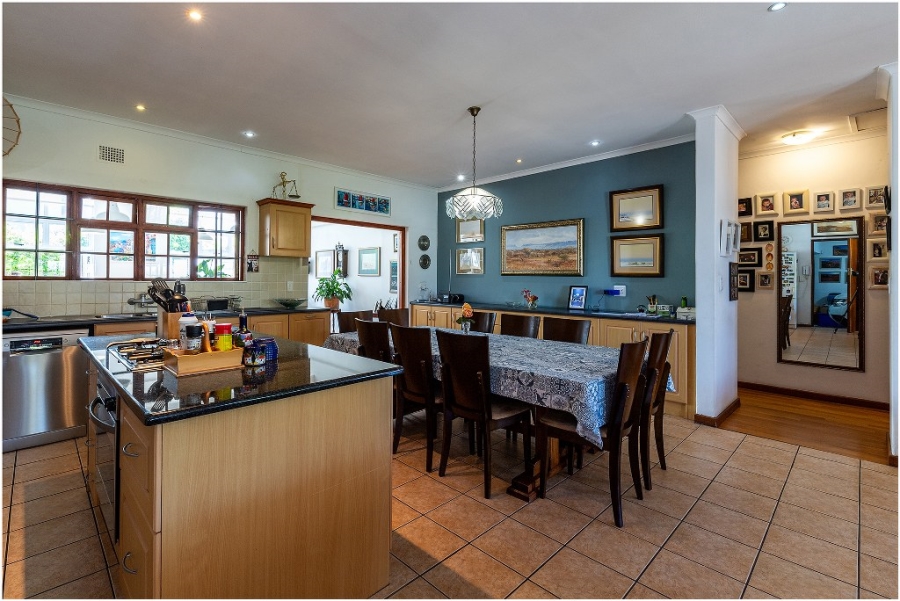 4 Bedroom Property for Sale in Klein Berlyn Western Cape